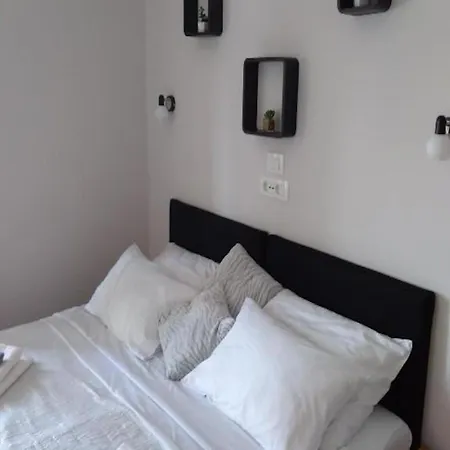 A Apartman