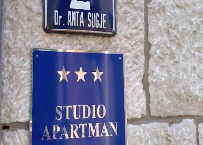 A * דוברובניק